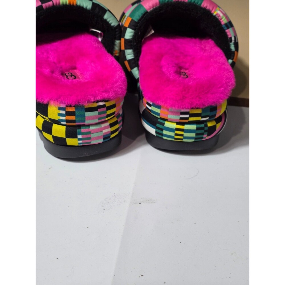 UGG Colorblock Puffy Slide Slippers Women’s Size 8 – Neon Pink Multi Color Check - Picture 7 of 8
